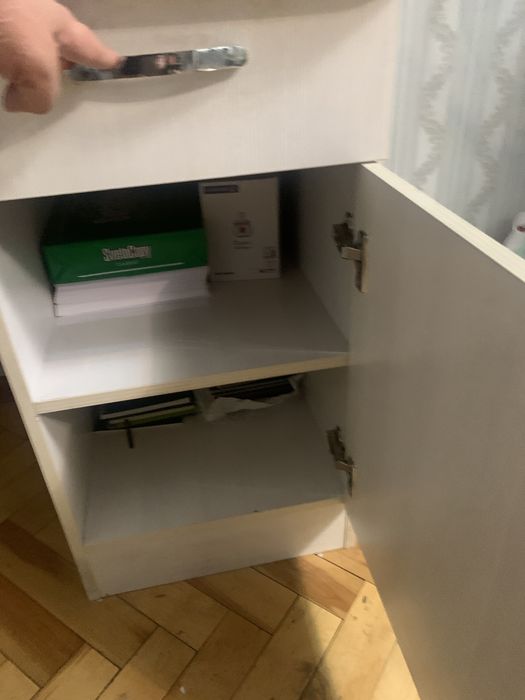 Продам компьютерный стол