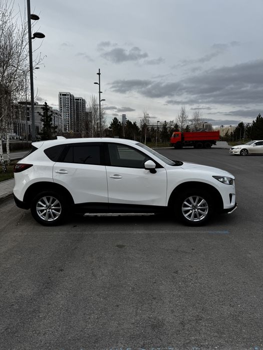 Продам Mazda CX5 2014 год мазда