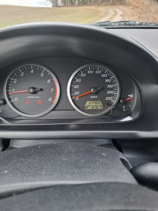 Mazda 2 an 2007 Recent Adusa