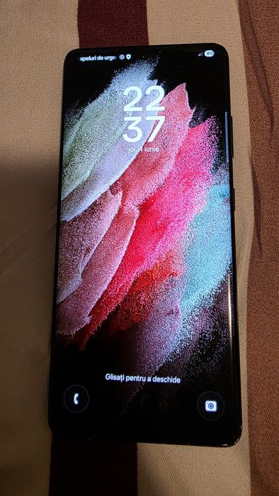 Vand sau schimb Samsung S21 Ultra 128 gb si 12 gb ram cu husa si cablu