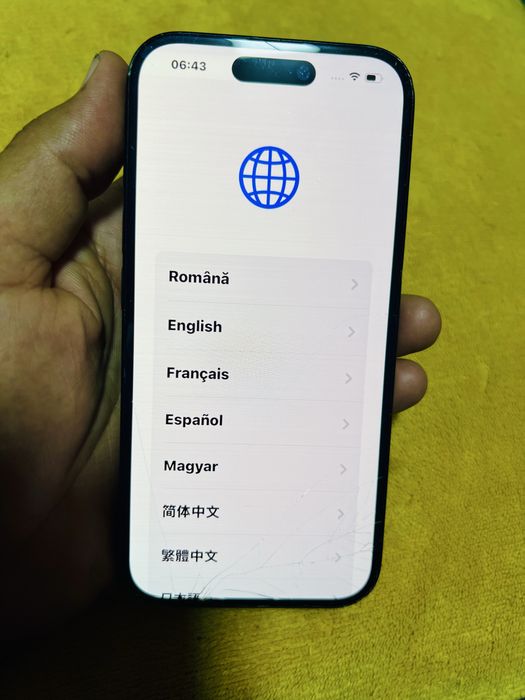 Pentru piese Iphone 16 pentru piese defect