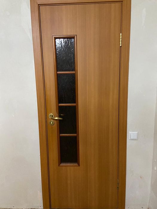 Срочно продам ! 2 межкомнатные двери по 3 тыс