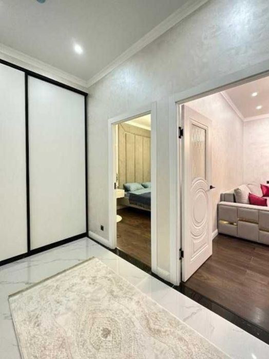 Март Мега сдаю кв ночь сутки почасам