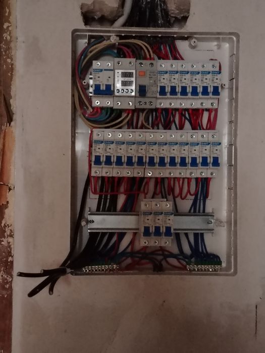 Professional Elektrik Xizmatlari – Uy va Biznes uchun