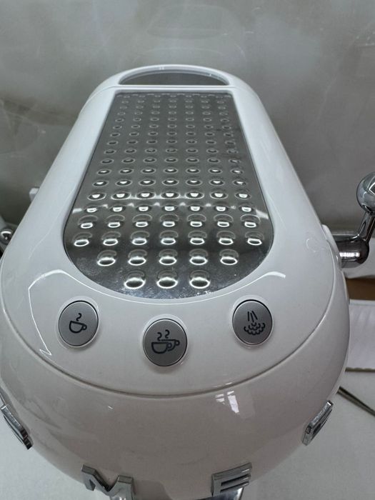 Кофеварка SMEG продам