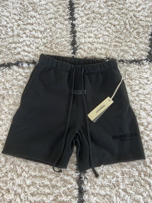 Pantaloni essentials