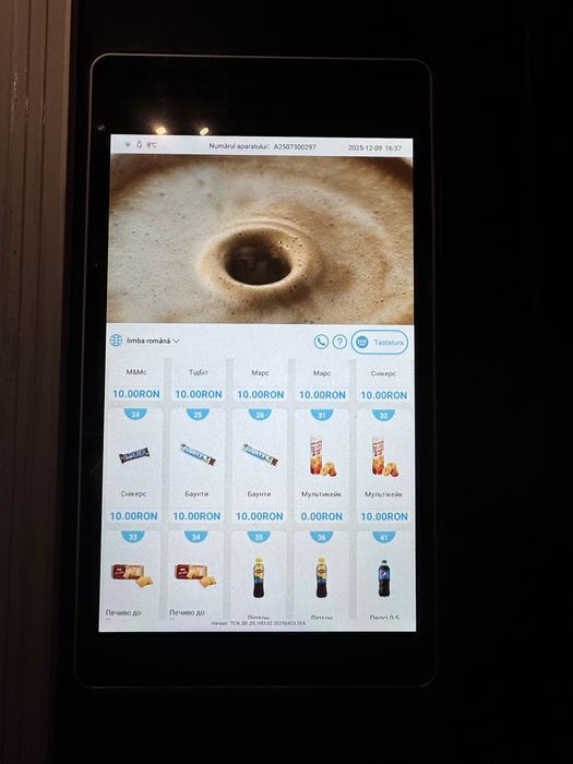 Automat de gustari si bauturi- ecran tactil cu android TCN