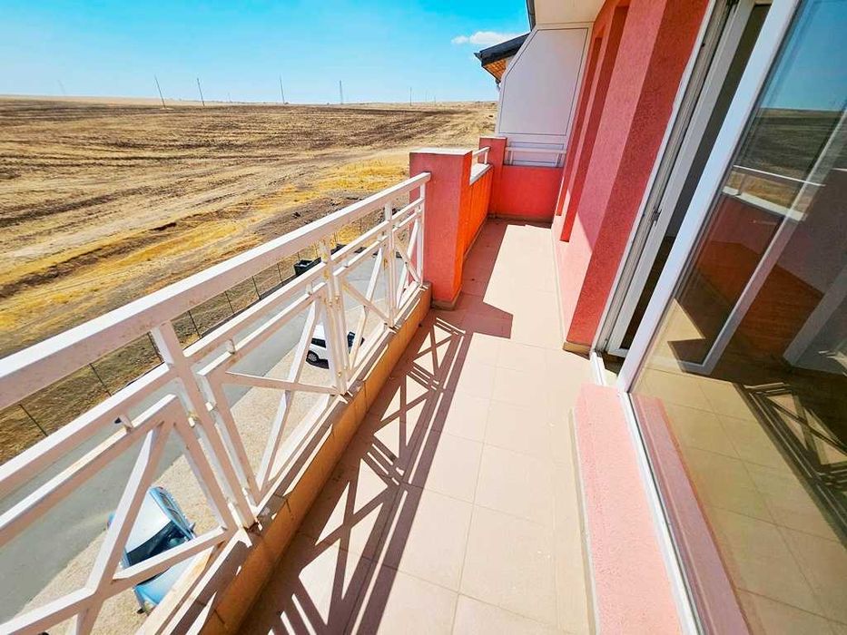 Двустаен необзаведен апартамент в комплекс ”Sunny Day 6”