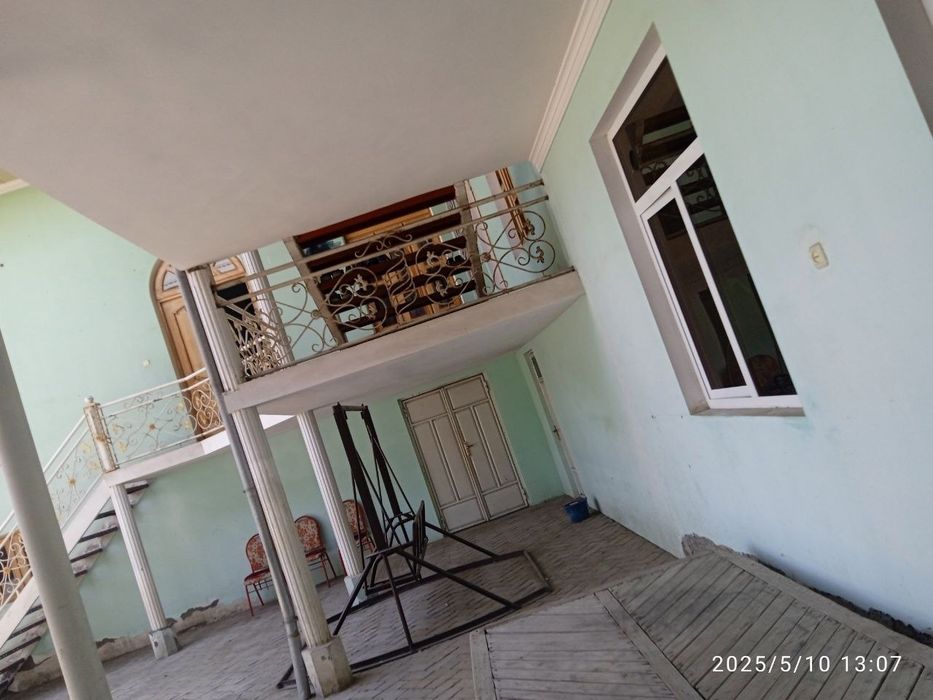 Уй жой сотилади 2 этажли