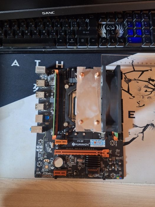 Материнская плата с Xeon e5 2670 v2