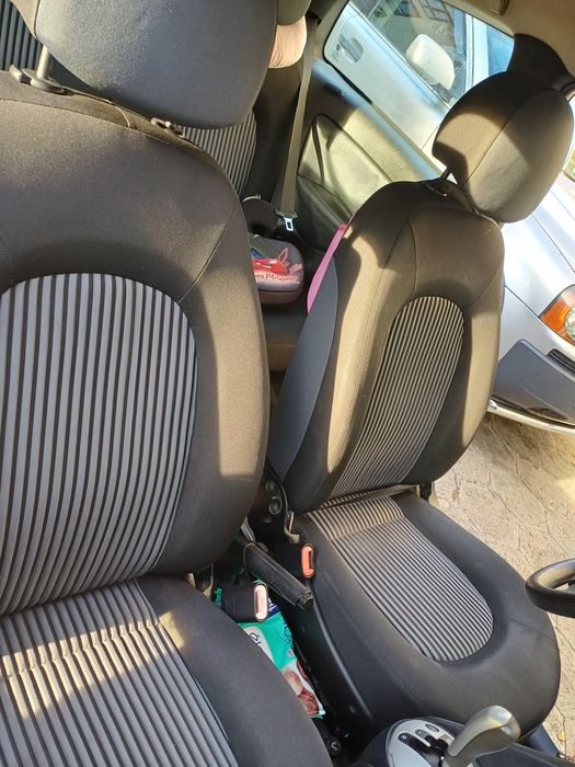 Ланчия Ипсилон автоматик