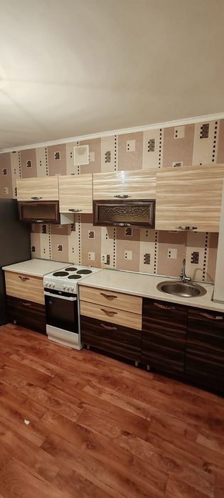 Продам холодильник и плитку