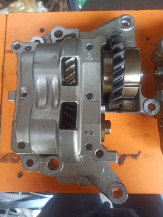 Балансировочный вал на Камри 50 2.5