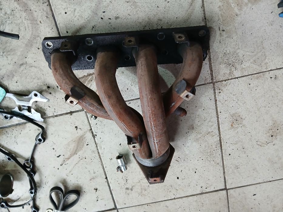 Коллектор с форсунками на мазду