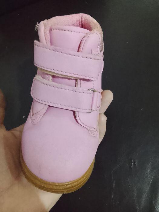 Кроссовки  иззи ботинки