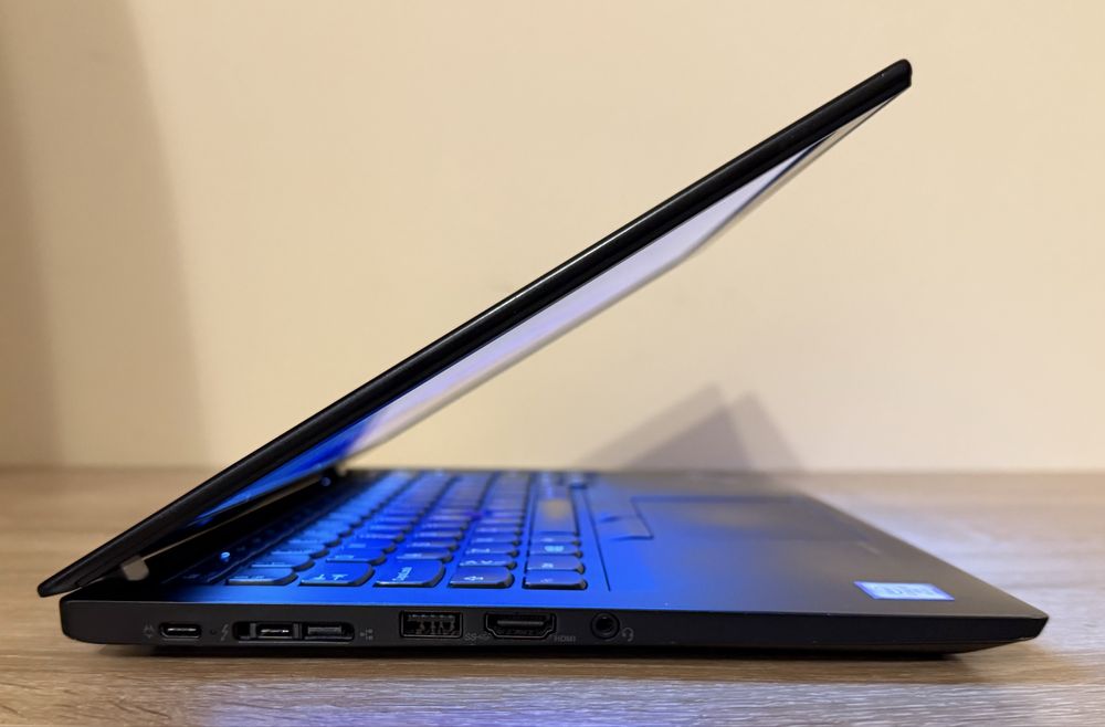 Lenovo Thinkpad X390 i5 13,3” FHD Touchscren ! SiM LTE ! X395 X13 L13