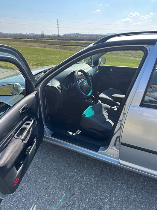 Vând golf 4 1.9 TDI