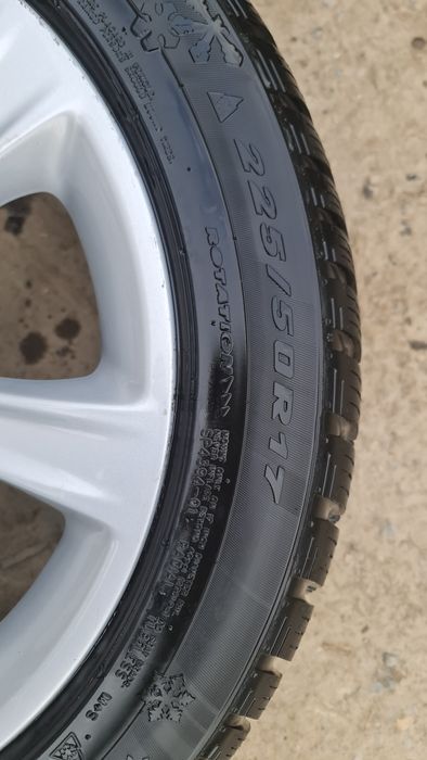 JANTE ORIGINALE BMW R17 5x120 + Anvelope iarnă NOI DOT 2025 – F30 F31 F32 F36