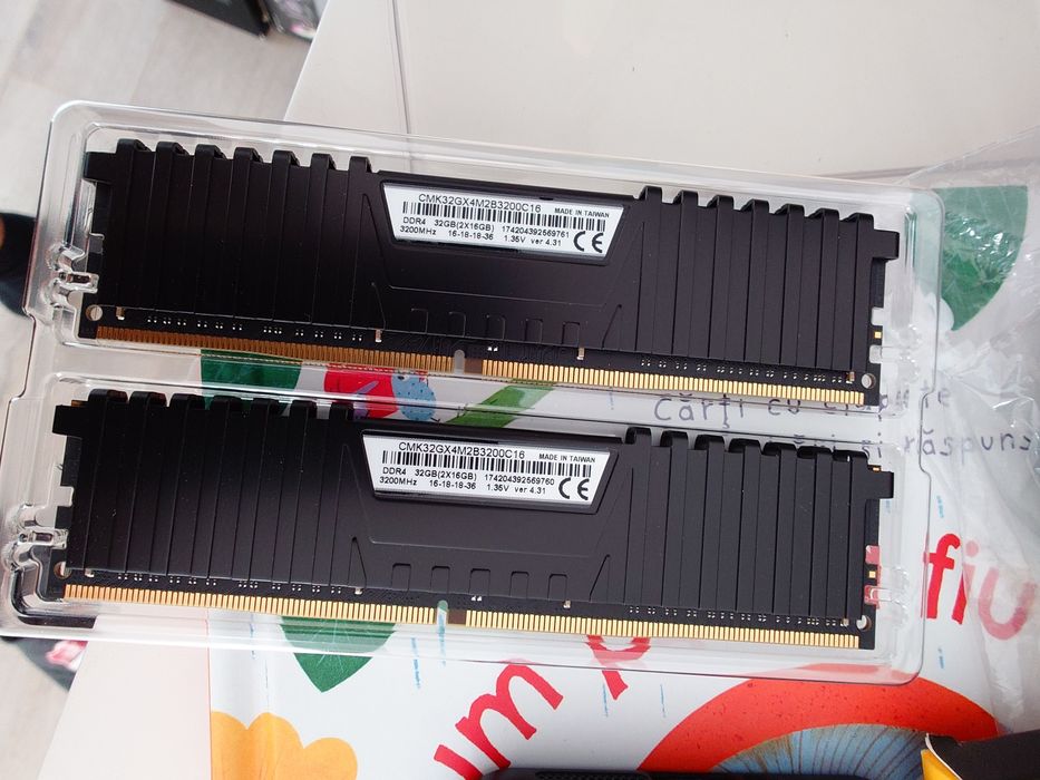 Memorie RAM Corsair DDR4 64 GB