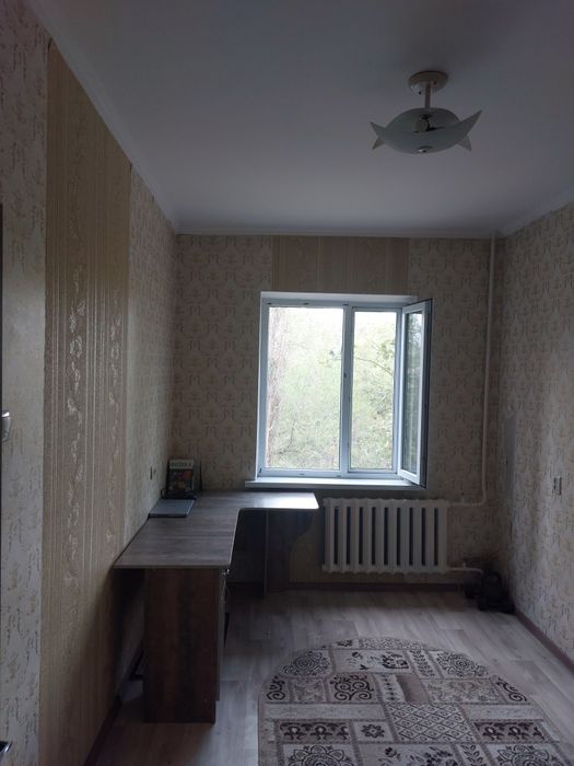 Срочно 4х комнатная 3эт