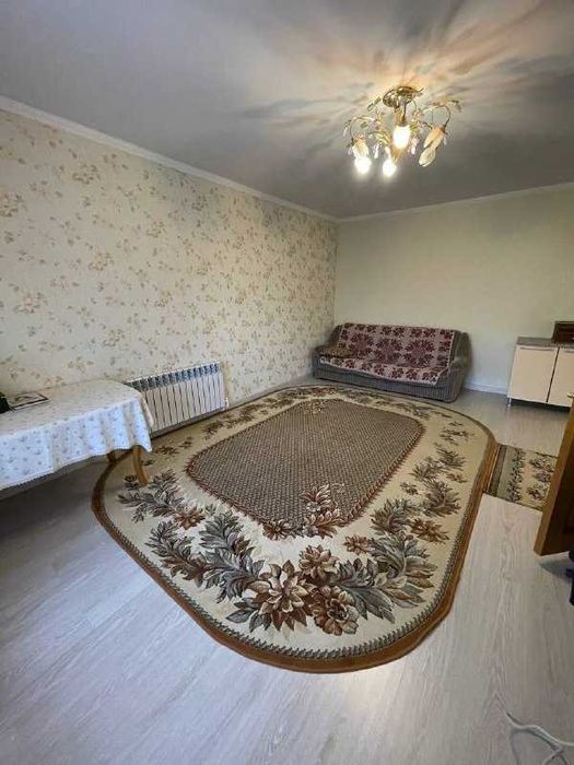 Продам 2-х этажный дом, район Келешек.