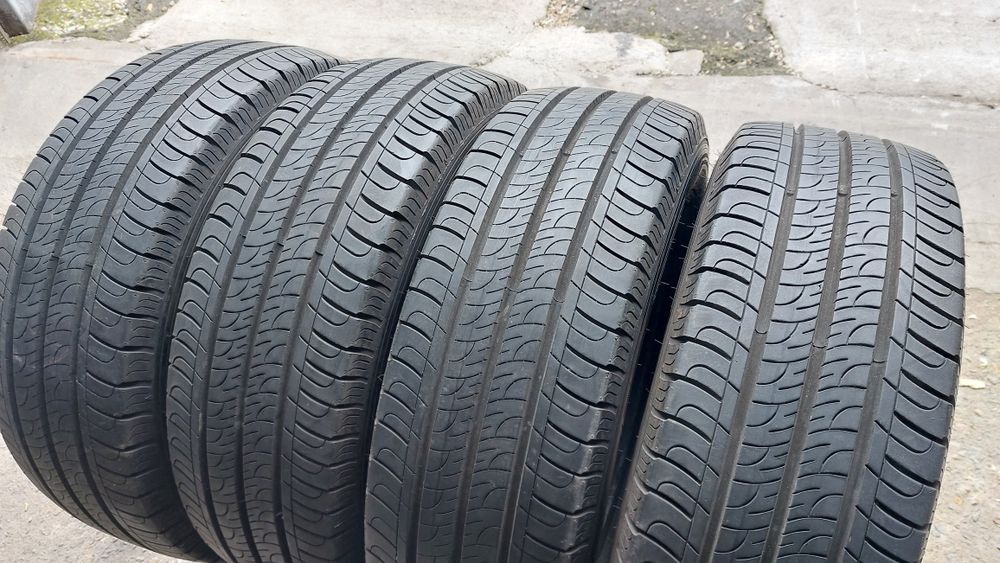 Гуми за Бус 215/65/16 C Goodyear Efficient Grip Cargo 4 броя