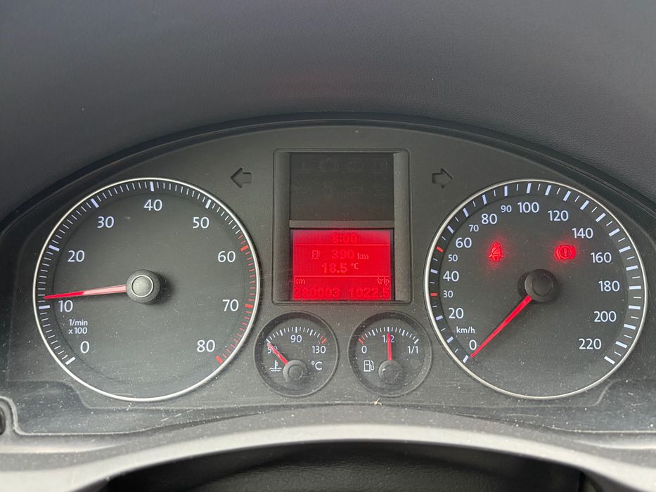 Volkswagen Golf 5 - 1.4 MPI | Distribuție, Suspensie, Frâne NOI | Apple CarPlay | Climă | Acte la zi