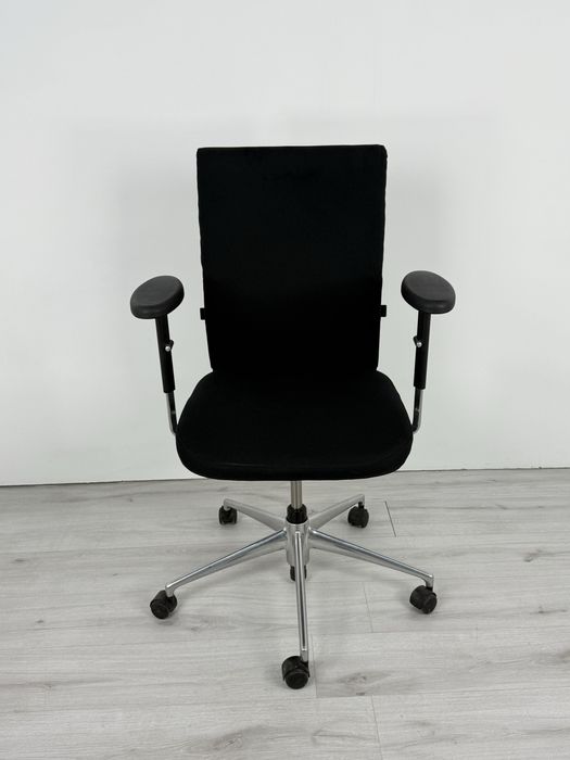 Vitra офис стол T-Chair Antonio Citterio, топ състояние,