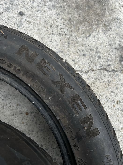 2бр Зимни гуми Nexen 215/55R17