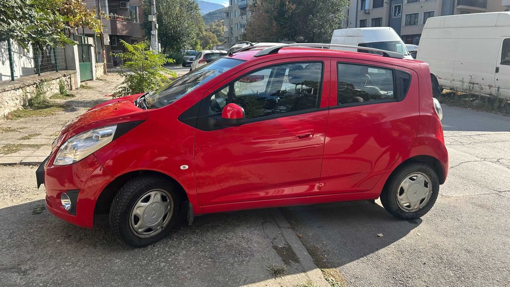 Продава Chevrolet Spark 2012 год.