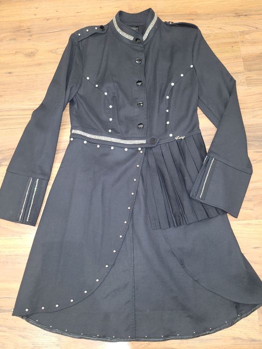 Черно манто Lucy