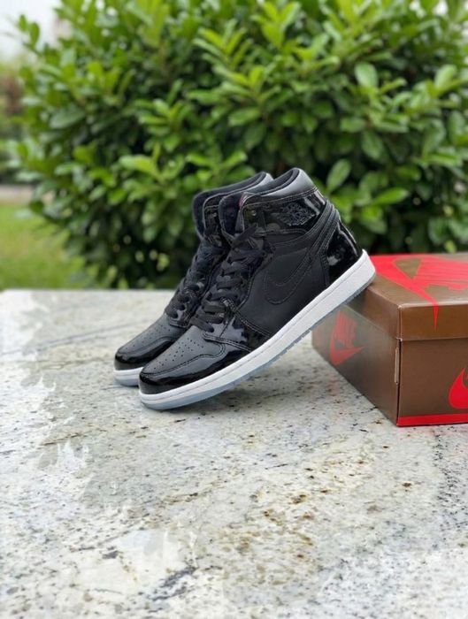 Jordan 1 High Space Jam - Model Unisex Premium