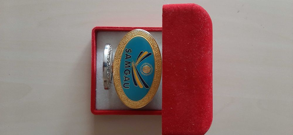 почетный знак предпринимателя