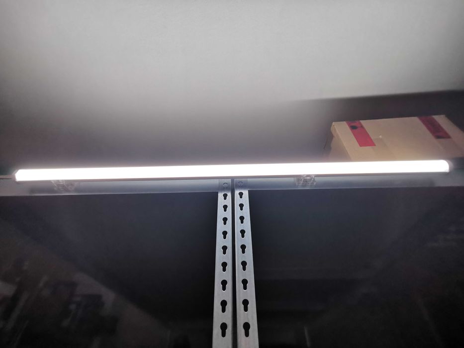 Amaran PT4c професионално RGBWW LED осветление - тръба 120см