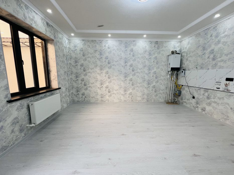 Farg’ona sh sadvin savxozdan ikki sotixli xovli uy sotiladi