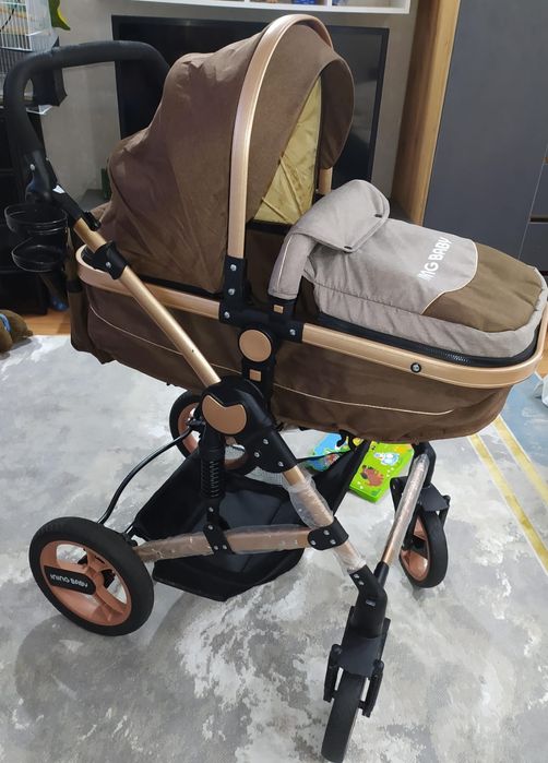 Коляска в идеальном состоянии