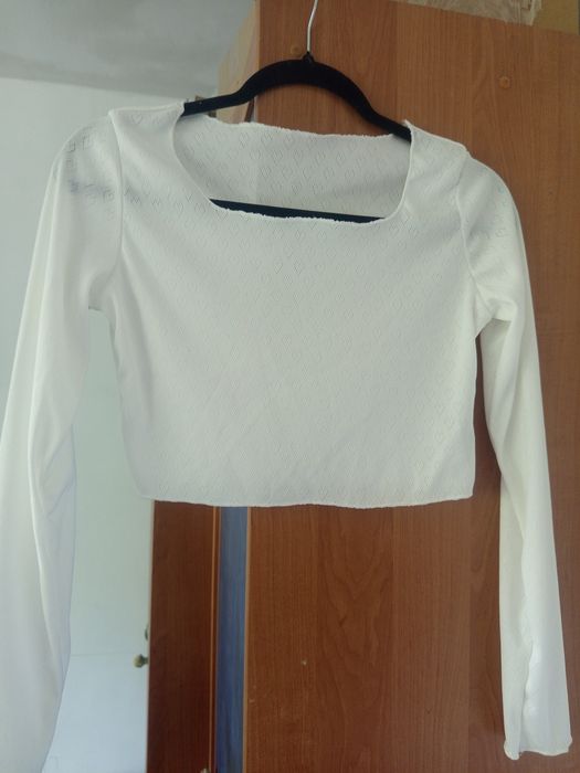 Дамски суичъри и блузки S и M  размер