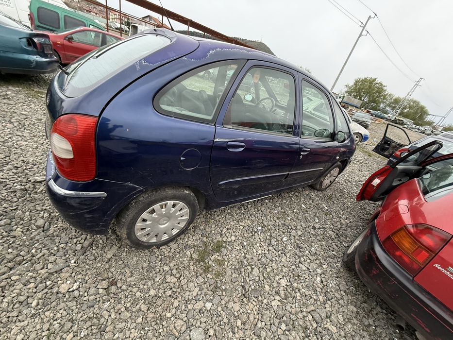 Ситроен Хсара Пикасо 1.6 на части