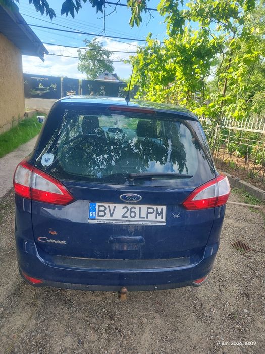 Vând Ford C-Max grande