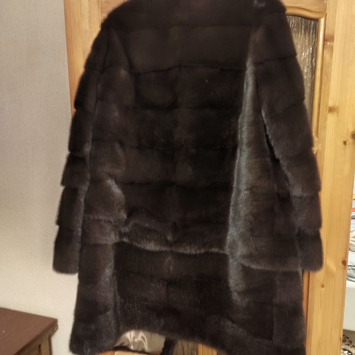 Продам норковую шубу