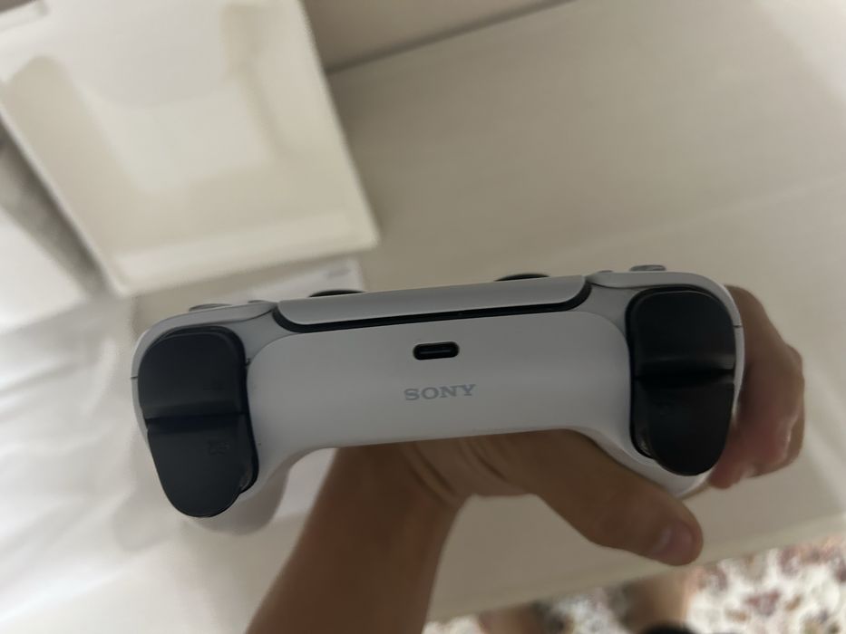 Джостик от пс5 DualSense