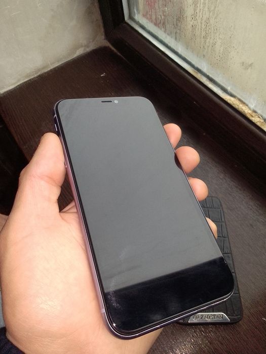 Продаю iPhone 11 128 Гб