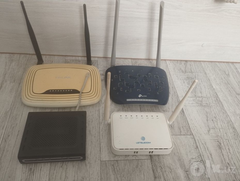 wi fi роутер 4штуки.индикатори горять.за все 60тысячь