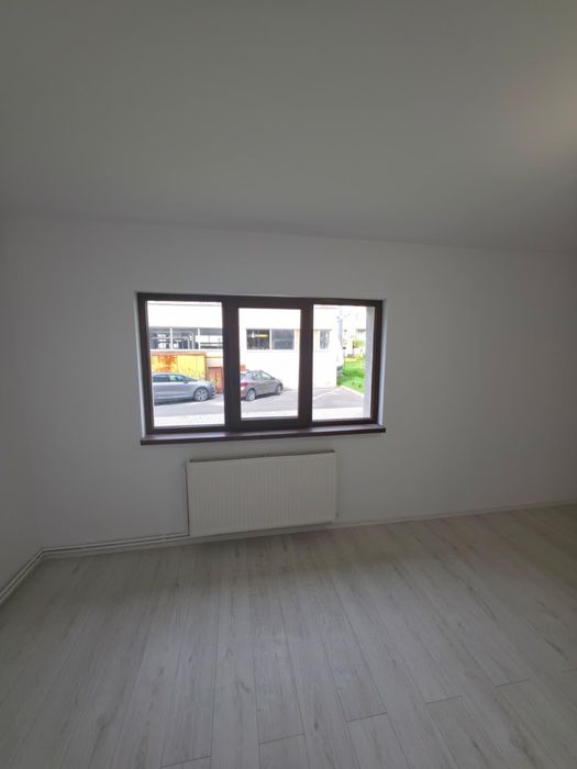 OPORTUNITATE! 2 camere decomandat zona De Sus