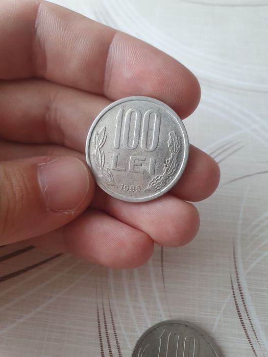 Monede de 100lei