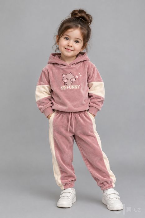 Костюм фирма Gee jay,  3-4 года 104см