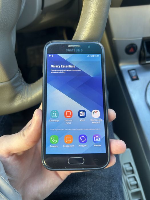 Samsung A3 продам самсунг а3