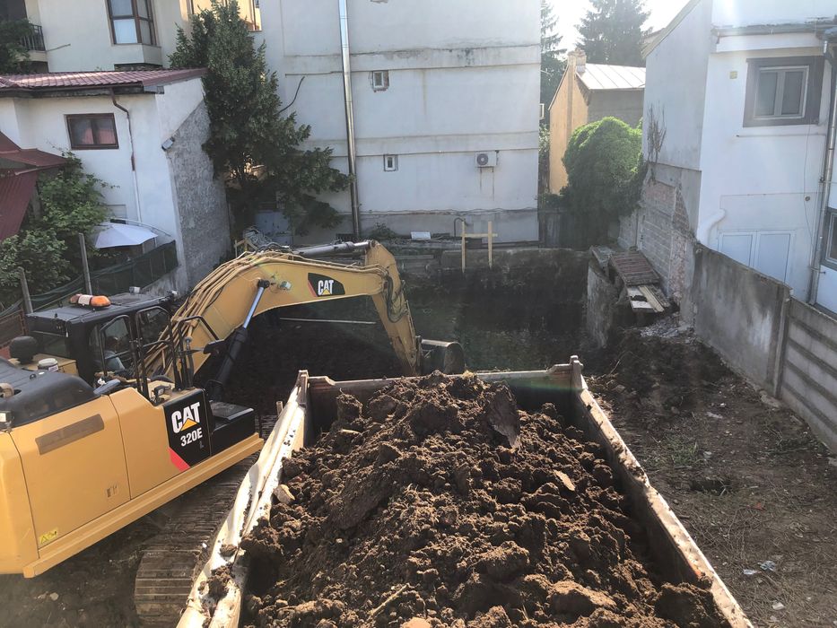 efectuăm săpături demolări terasamente