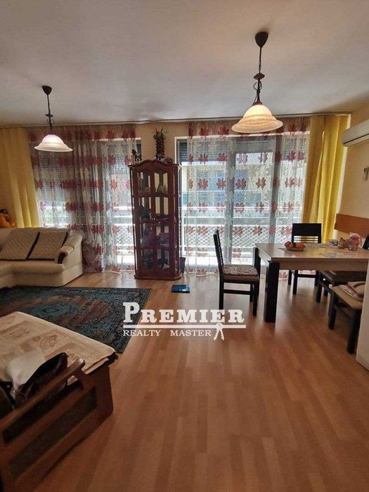 Продава се Тристаен апартамент в Поморие - 99 кв.м за 1556 €/кв.м - Снимка #4