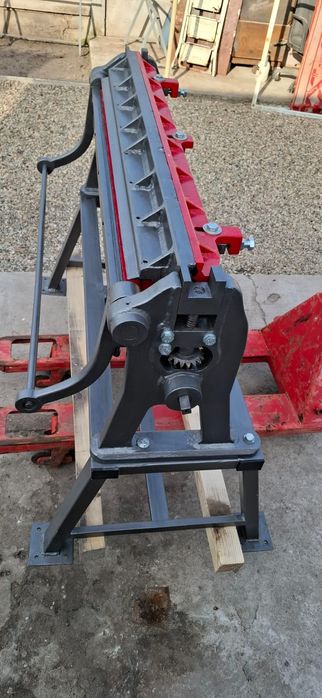 Vând mașină fălțuit, îndoit tablă!